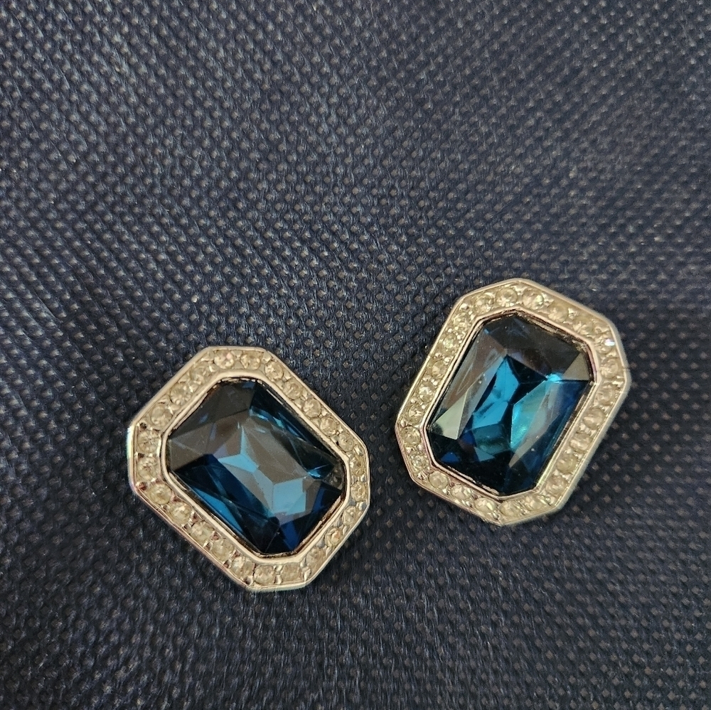 Elegant Vintage 1980-90's Kjl Kenneth J Lane Cout… - image 4